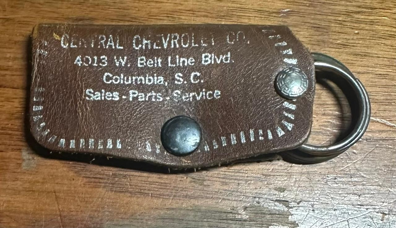 Vintage Central Chevrolet Chevy Leather Keychain Columbia, SC Dealership #G175