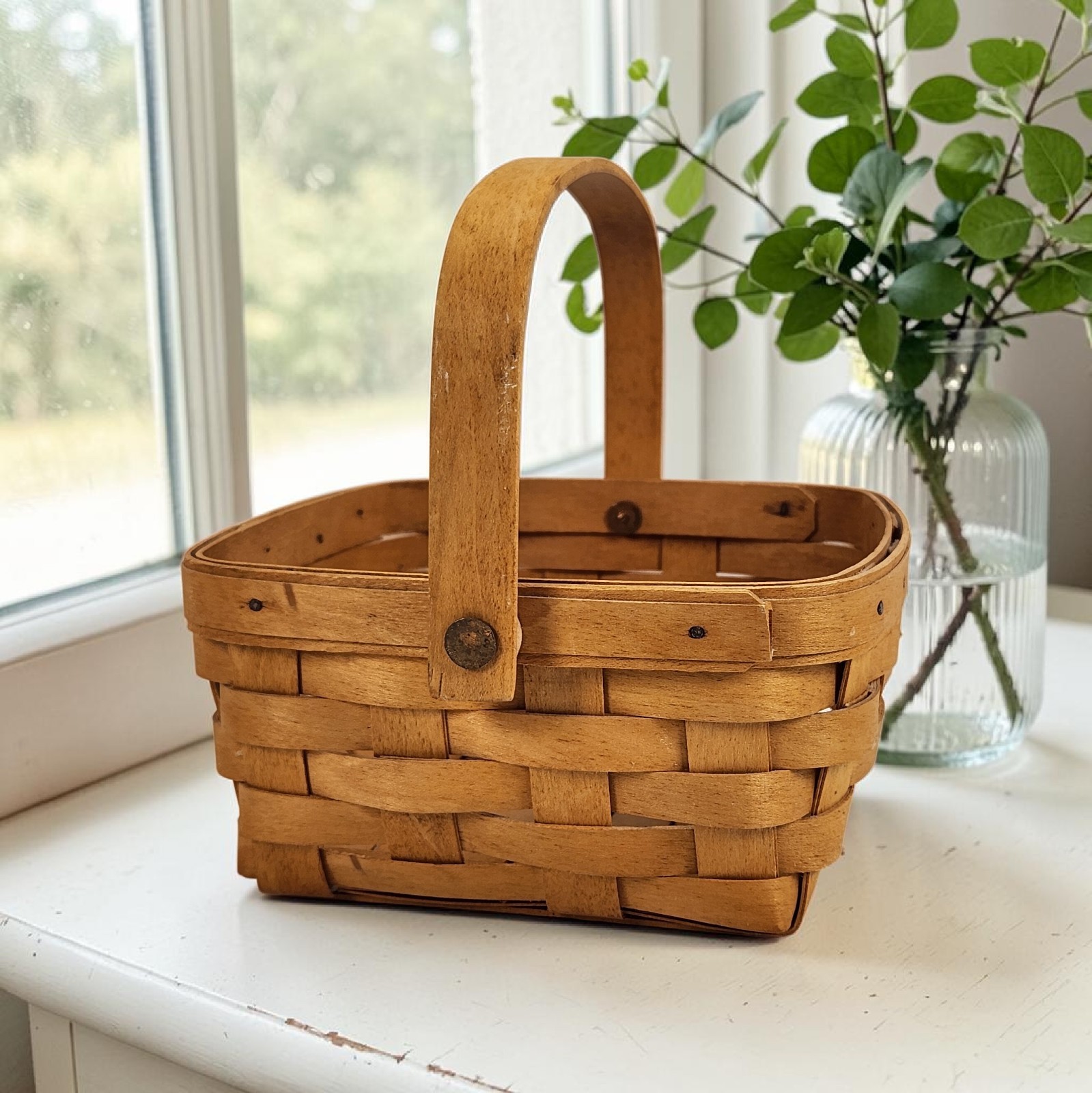 VTG Longaberger Handwoven Farmhouse Basket Folding Handle Square 1996 USA 7.25