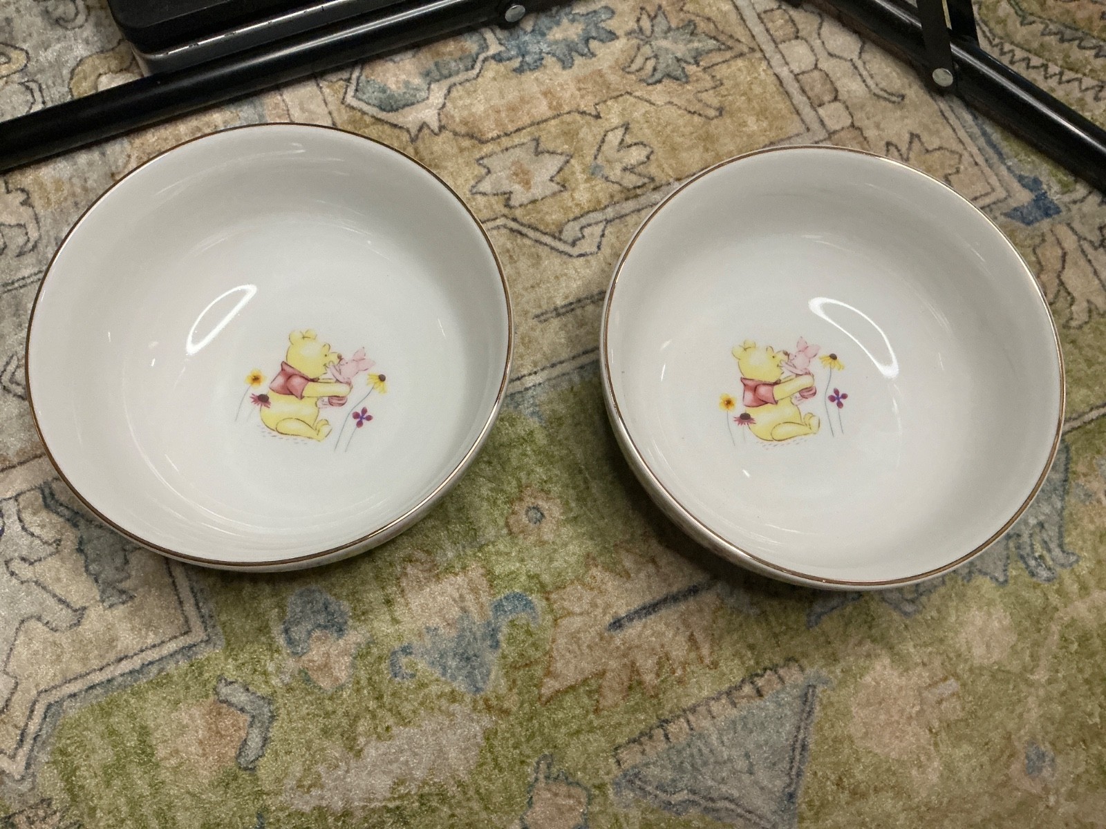 DISNEY Winnie The Pooh & Piglet 5.5” Bowls Spring Floral Design NEW Set Of 2 DISNEY Winnie The Pooh & Piglet 5.5” Bowls Spring Floral Design NEW Set Of 2