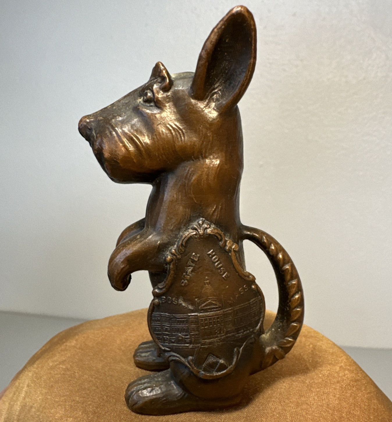 Vtg Schnauzer Cast Bronze Boston State House Paperweight Figurine Hallow Cast Vtg Schnauzer Cast Bronze Boston State House Paperweight Figurine Hallow Cast