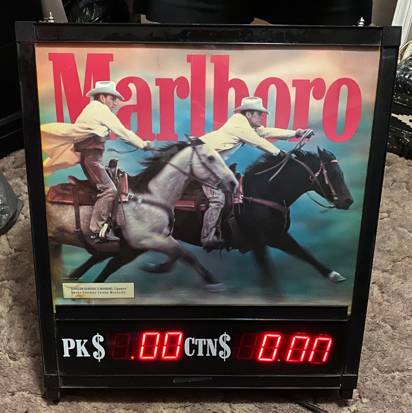 VINTAGE 1997 MARLBORO CIGARETTE  Double sided everything works
