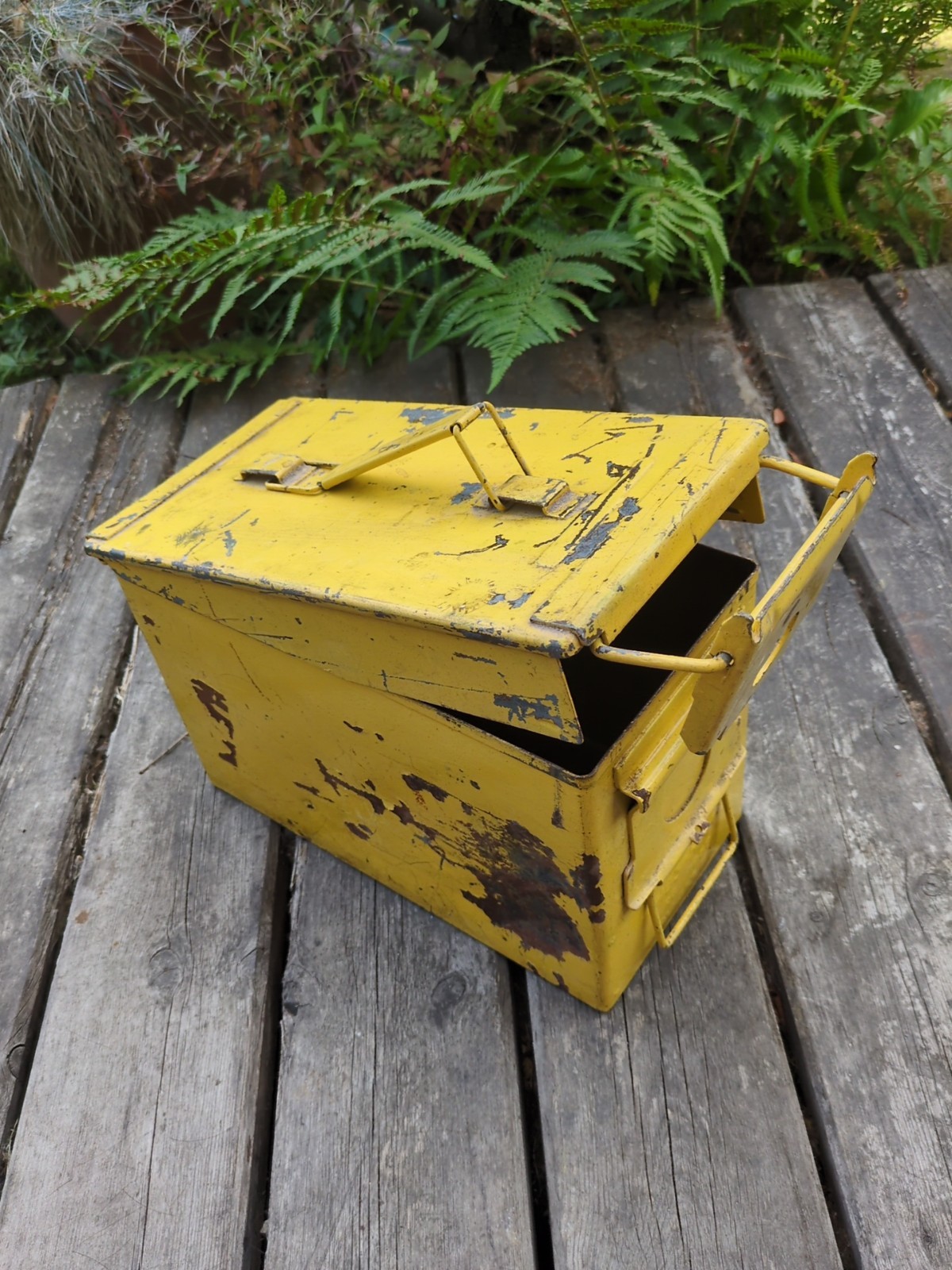 Ex MOD Ammo Box 1968 Ex MOD Ammo Box 1968