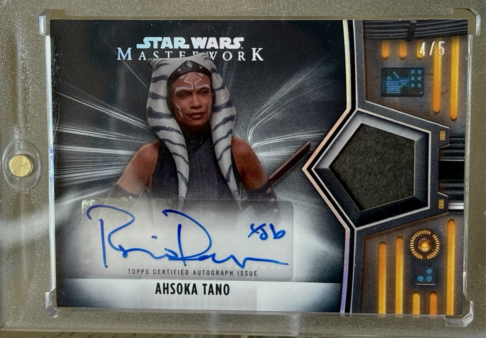 2025 Topps Star Wars Masterwork Tie fighter Relic Auto AHSOKA 4/5 ARC-DAW SSP 2025 Topps Star Wars Masterwork Tie fighter Relic Auto AHSOKA 4/5 ARC-DAW SSP