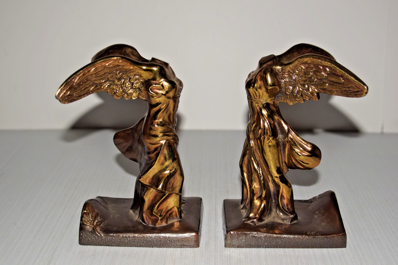 Vtg Brass Clad Nike Winged Victory of Samothrace Bookends Greek Revival Decor