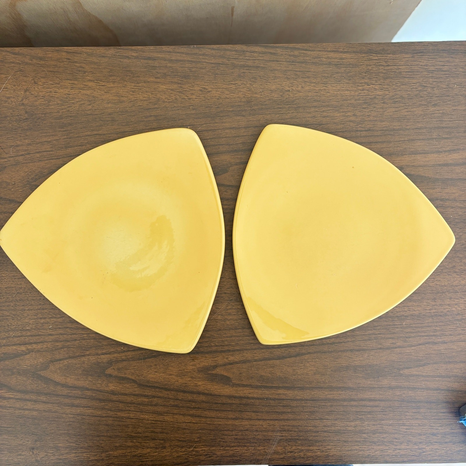 H.F. Coors Ceramic Triangle Plate Yellow 10\