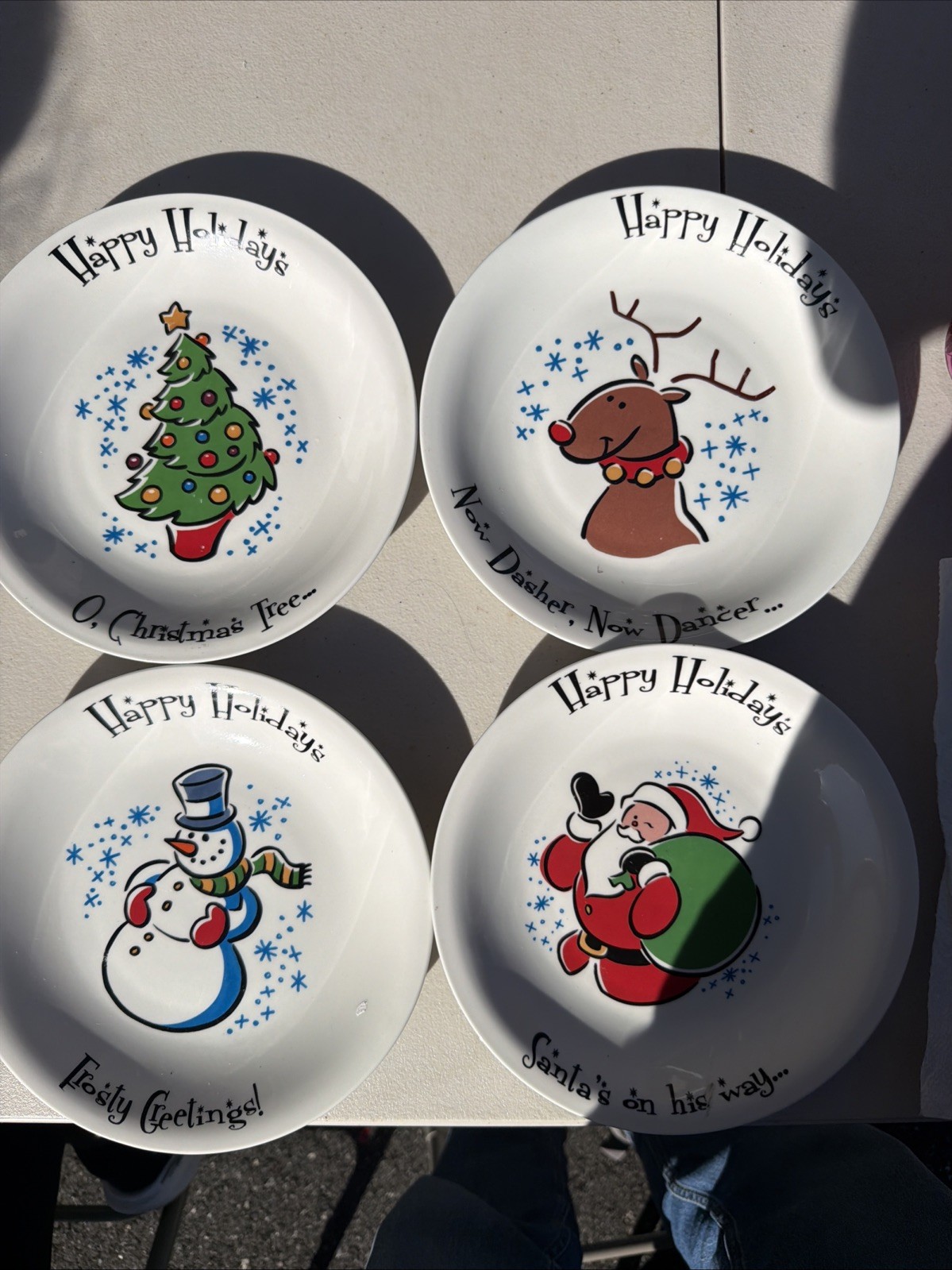 Set Of 4 - Holiday Plates