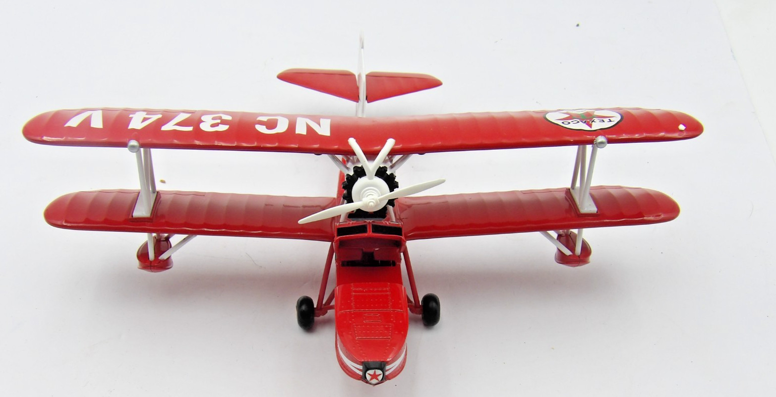 Texaco Wings of Texaco 1936 Keystone-Loening Commuter Die-Cast Red White Bank