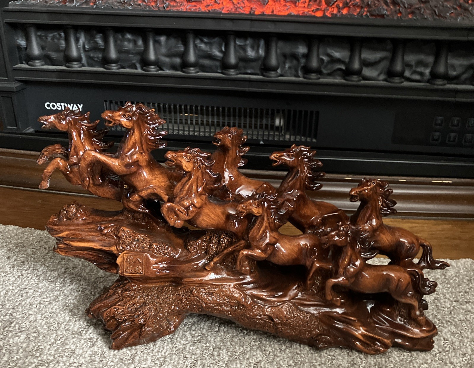 Eight Wild Horses Galloping Stampeding Sculpture Golden Brown Resin Statue New Eight Wild Horses Galloping Stampeding Sculpture Golden Brown Resin Statue New