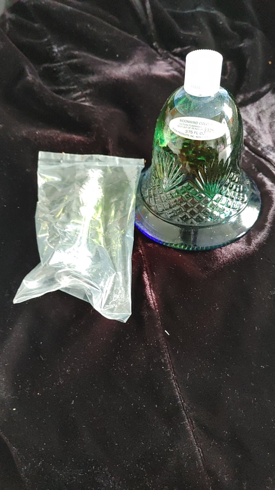 VINTAGE AVON perfume bottle - HOSPITALITY BELL
