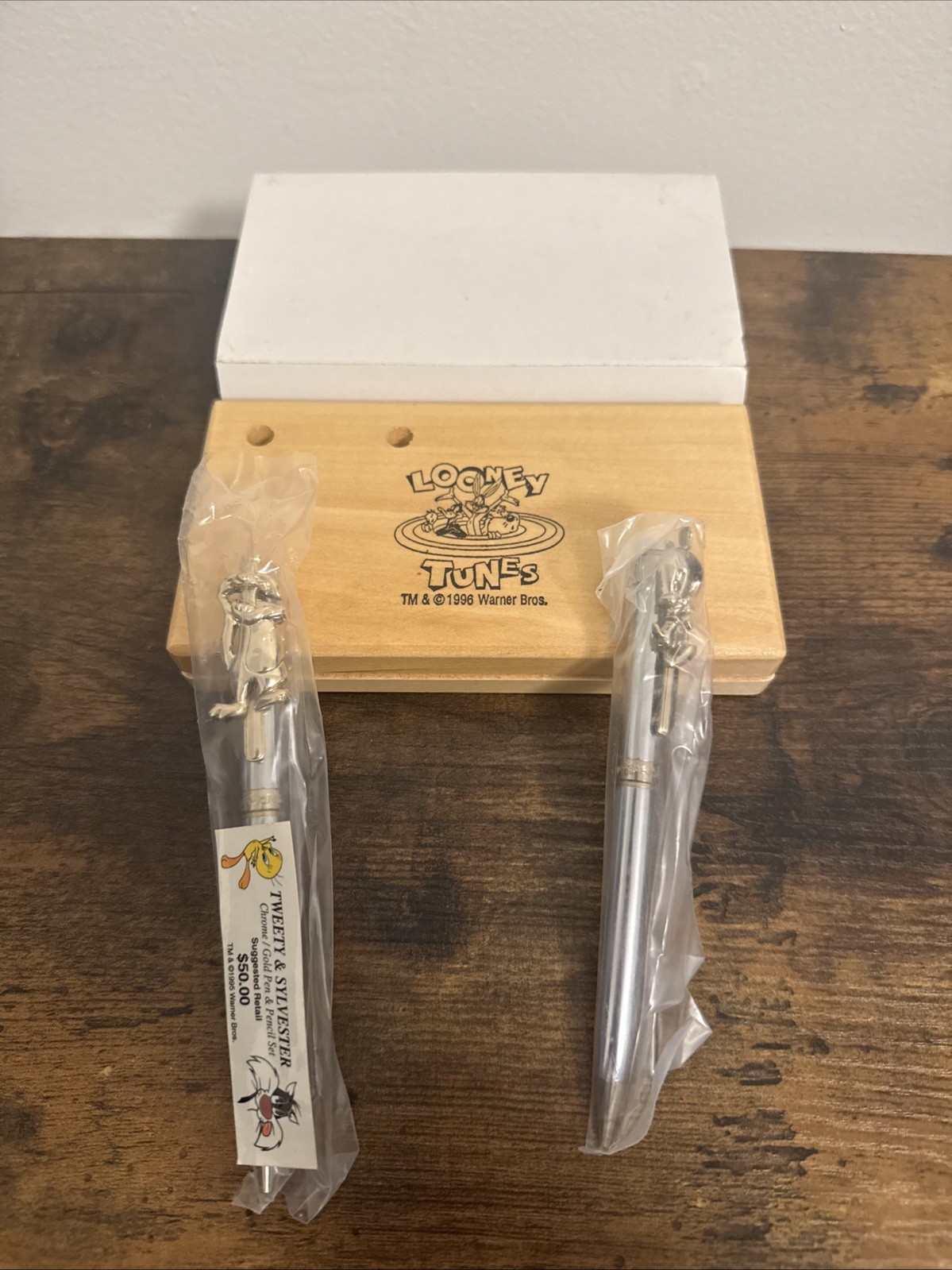 Warner Bros. Tweety & Sylvester Chrome Gold Collectible Ballpoint Pen Set