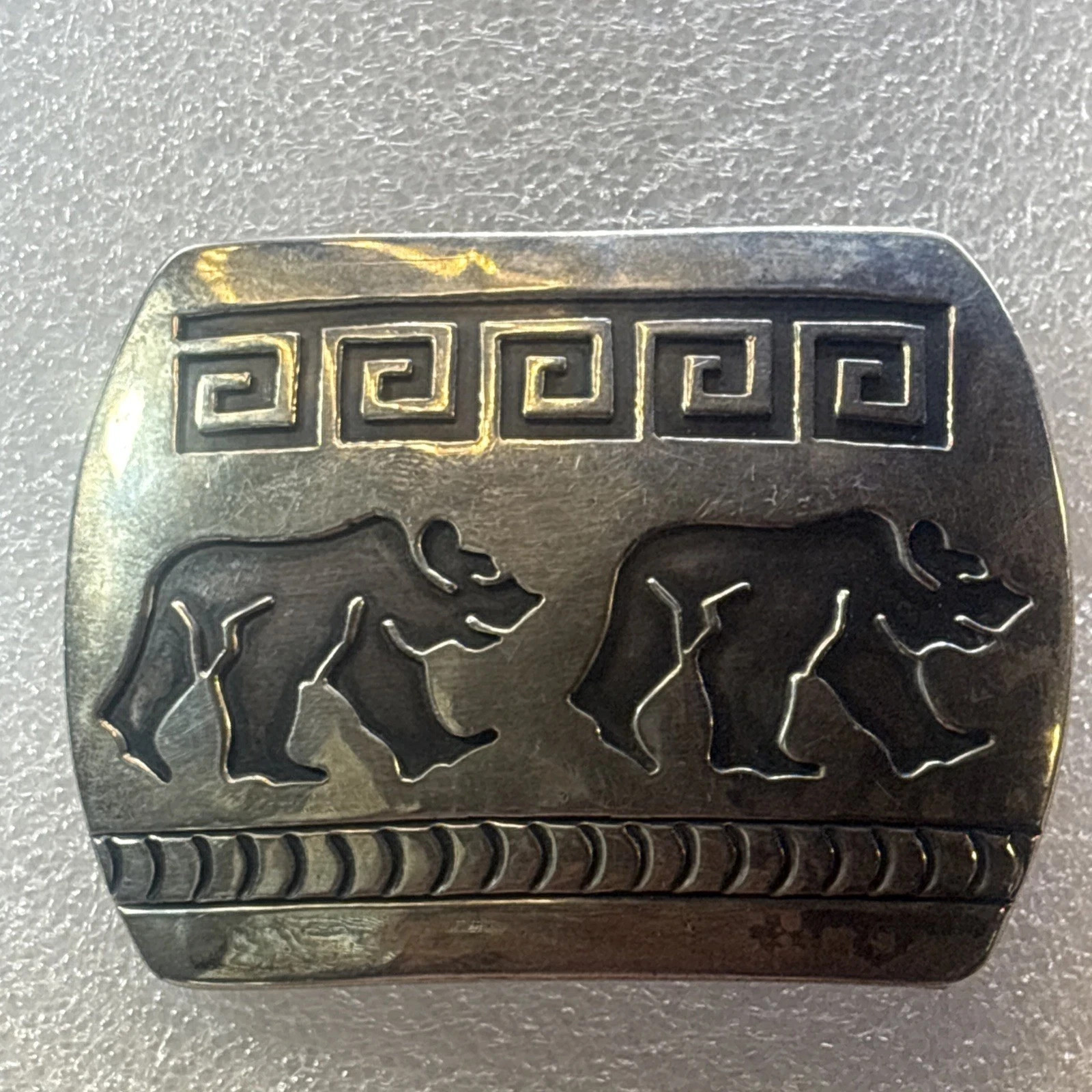 Vintage “ROSCO SCOTT” Navajo Sterling Silver Bear Design Belt Buckle Vintage “ROSCO SCOTT” Navajo Sterling Silver Bear Design Belt Buckle