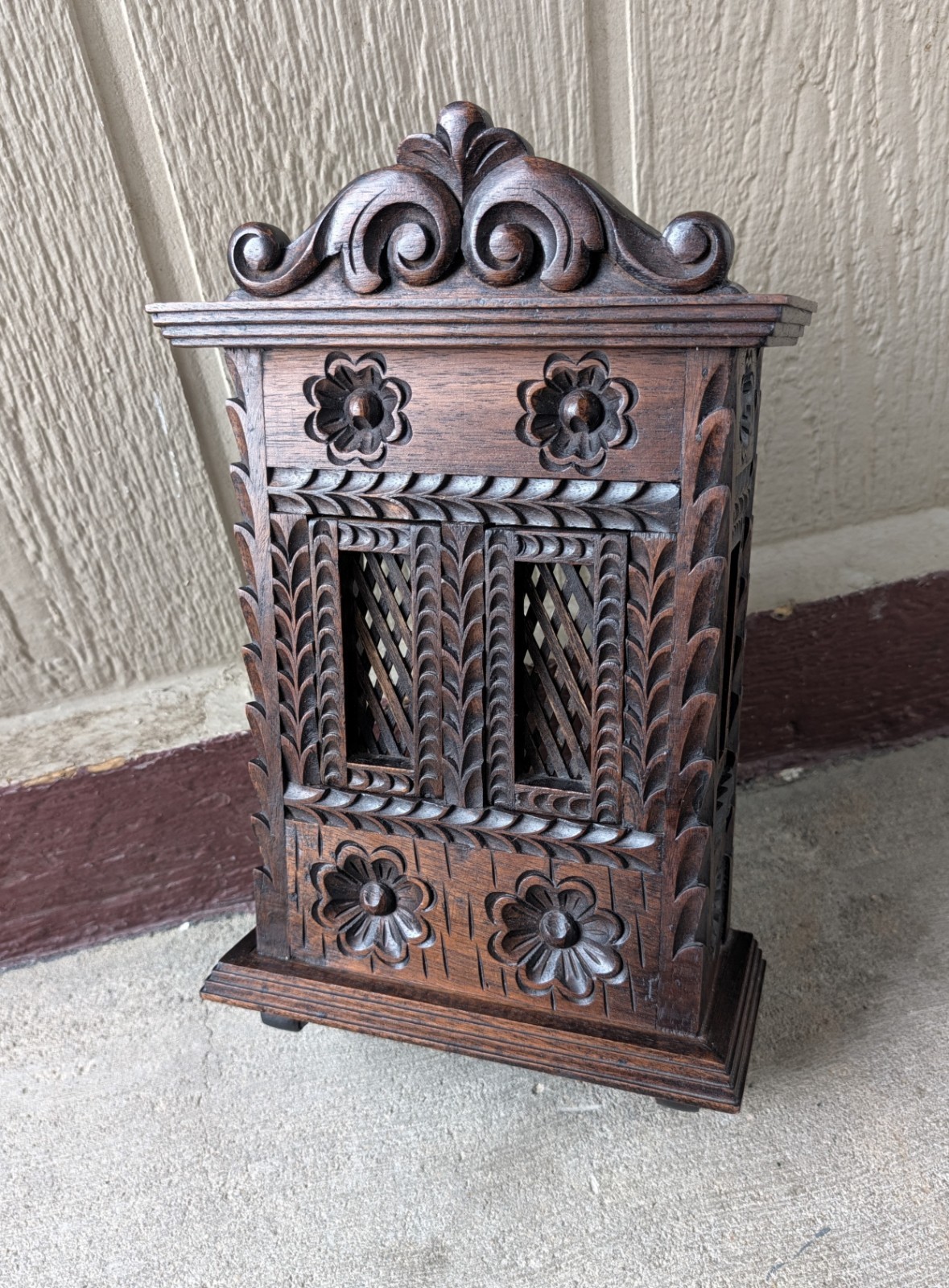 Vintage Indian Hand Carved Wood Wall Shrine Window Altar Key Rack Folk Art A74