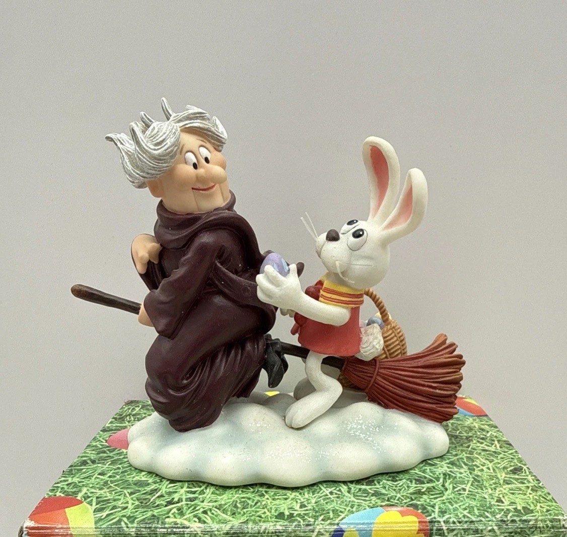 Enesco Peter Cottontail W/ Esmeralda “Nobody Thinks To Treat Trickster” 2000 Enesco Peter Cottontail W/ Esmeralda “Nobody Thinks To Treat Trickster” 2000