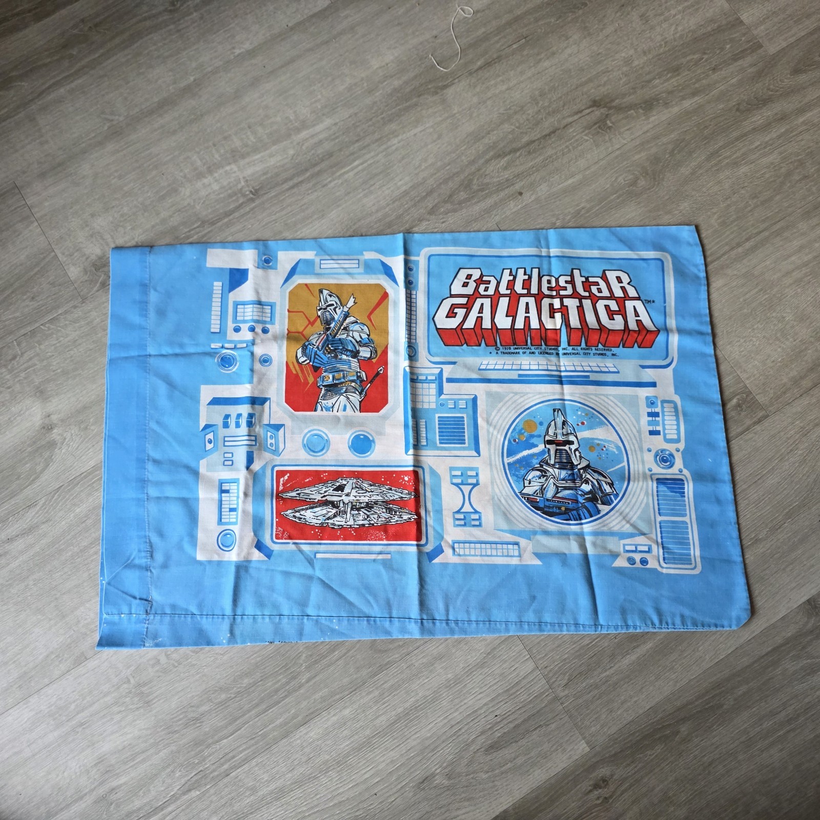 Vintage 1978 Battlestar Galactica Pillowcase Sears Universal City Studios Sci-Fi Vintage 1978 Battlestar Galactica Pillowcase Sears Universal City Studios Sci-Fi