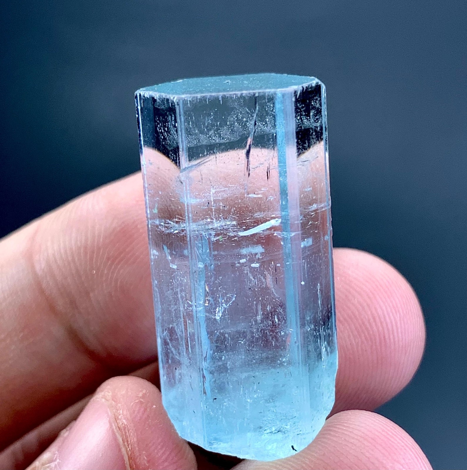 59 Carat Aquamarine crystal specimen from skardu Pakistan