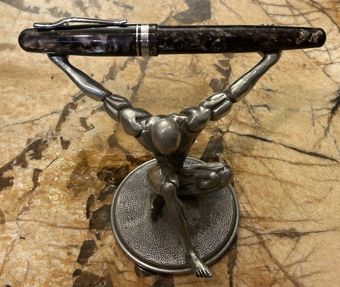 Delta Fusion 82 Rollerball In Brown Marble. PRISTINE With New Ink Cartridge Delta Fusion 82 Rollerball In Brown Marble. PRISTINE With New Ink Cartridge
