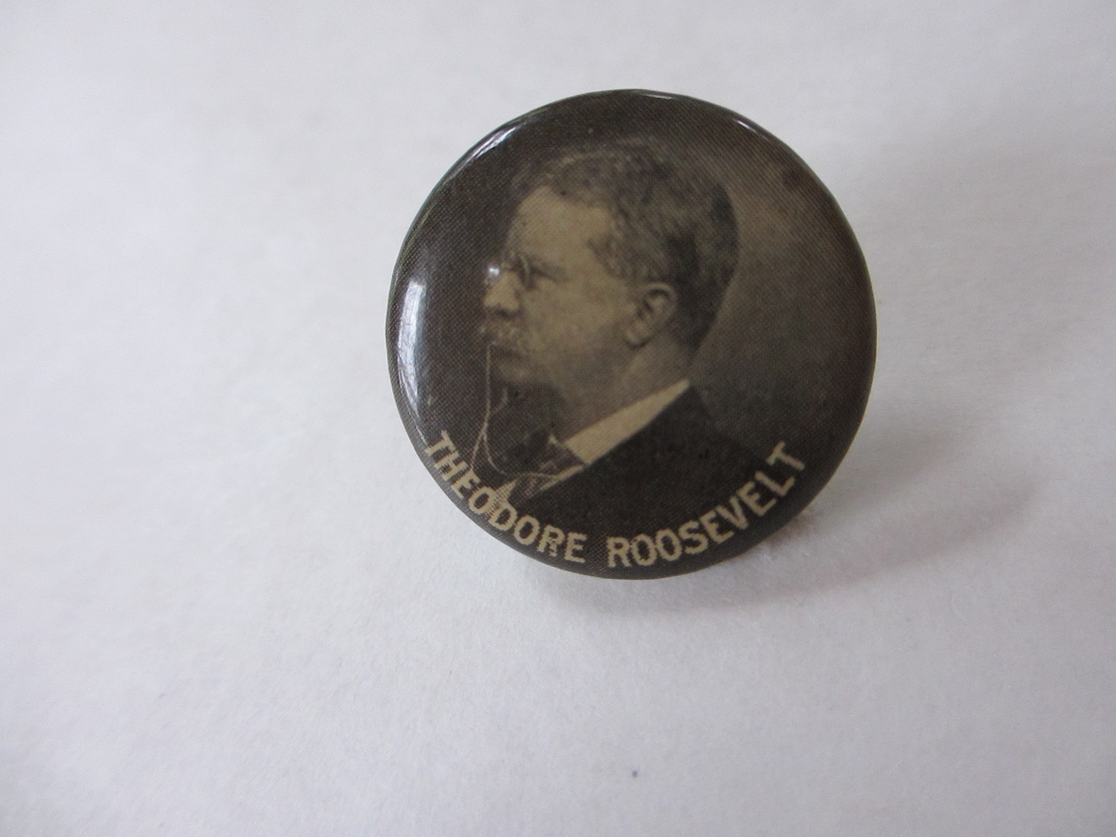Theodore Roosevelt 1912 Side View Picture Political Button Theodore Roosevelt 1912 Side View Picture Political Button