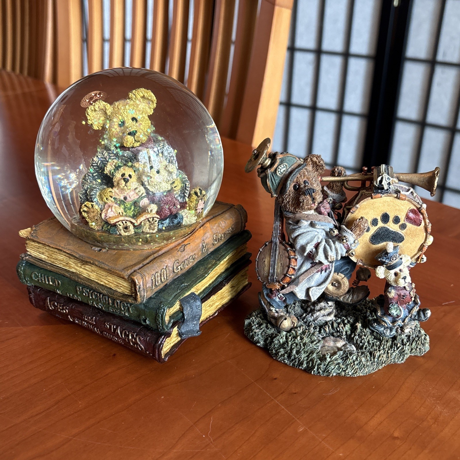 Boyds Bears And Friends - One Bear Band & Snow Globe - Bearstone Collection Lot Boyds Bears And Friends - One Bear Band & Snow Globe - Bearstone Collection Lot