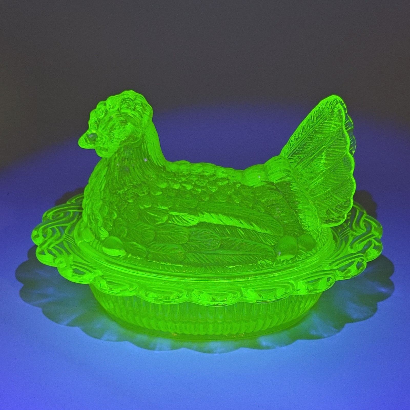 Mosser Hen on Nest Uranium Vaseline Glass M Marked Crack In Bottom 6.5\
