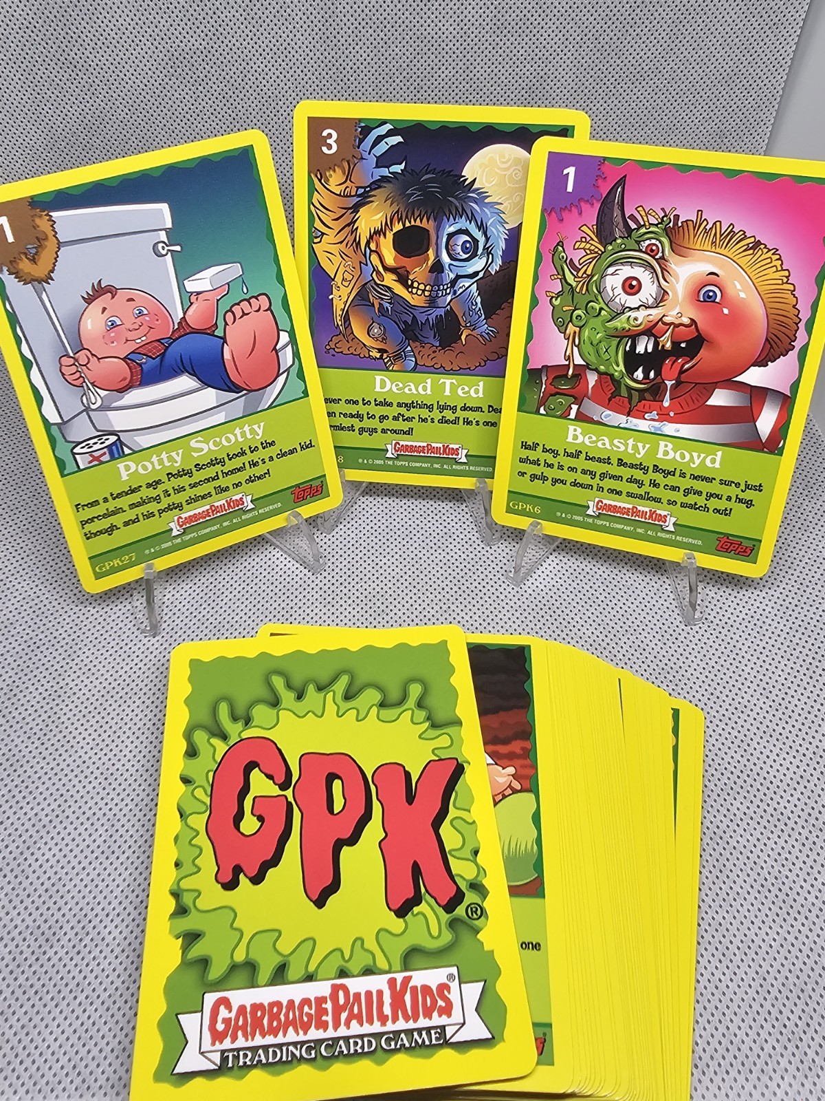 2005 Garbage Pail Kids All New Series 4 Trading Card Game Subset Yellows Only.