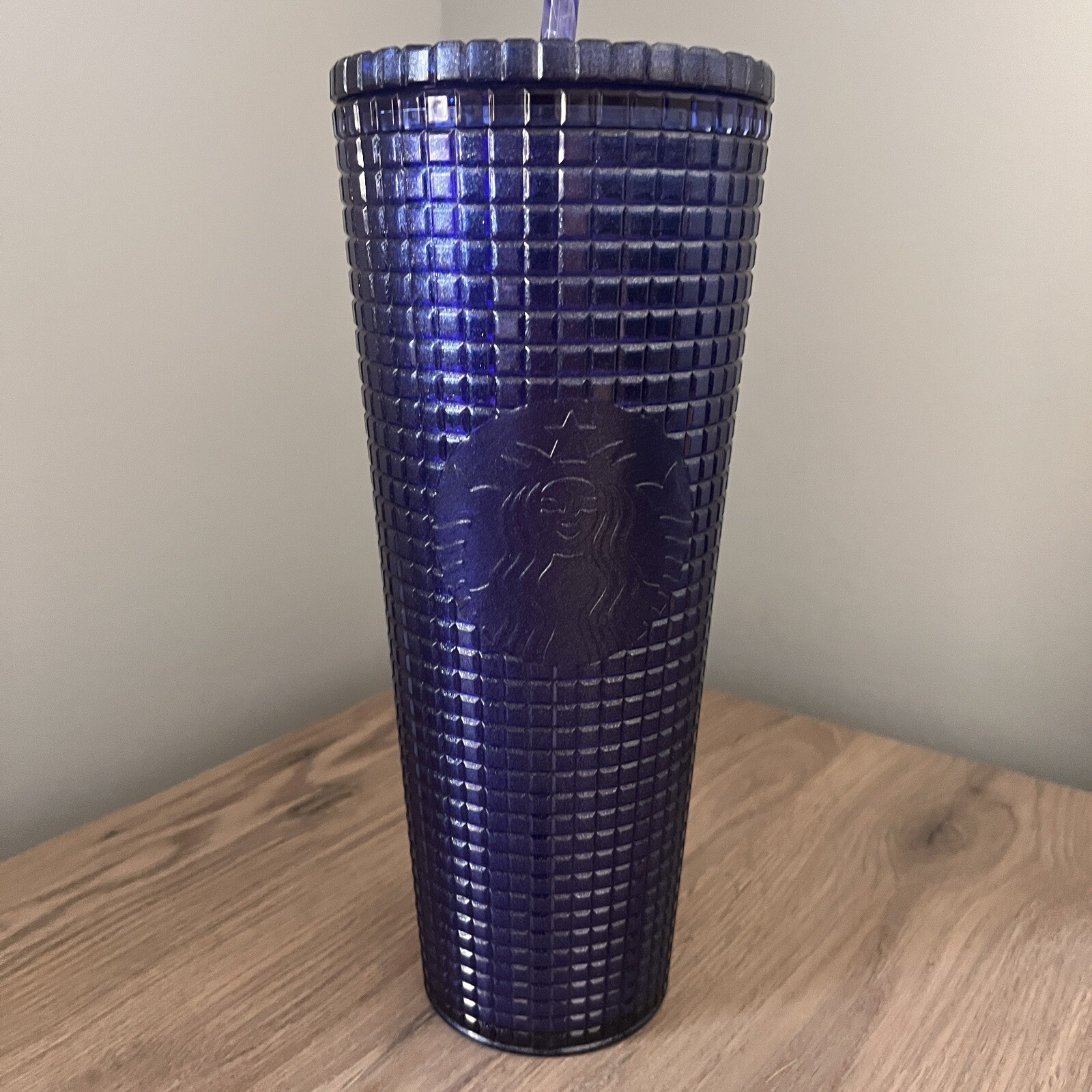 2023 Starbucks Blueberry Glitter Grid 24oz Cold Cup Tumbler 2023 Starbucks Blueberry Glitter Grid 24oz Cold Cup Tumbler