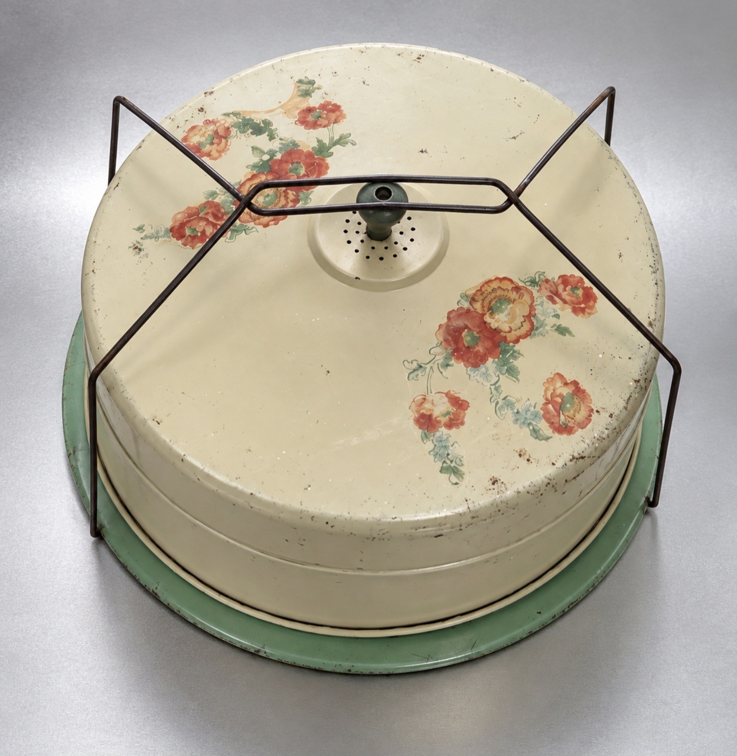 Vtg 1930s Hall\'s Orange Poppy Metal Cake/Pie Carrier w/ Locking Handle, USA Vtg 1930s Hall\'s Orange Poppy Metal Cake/Pie Carrier w/ Locking Handle, USA
