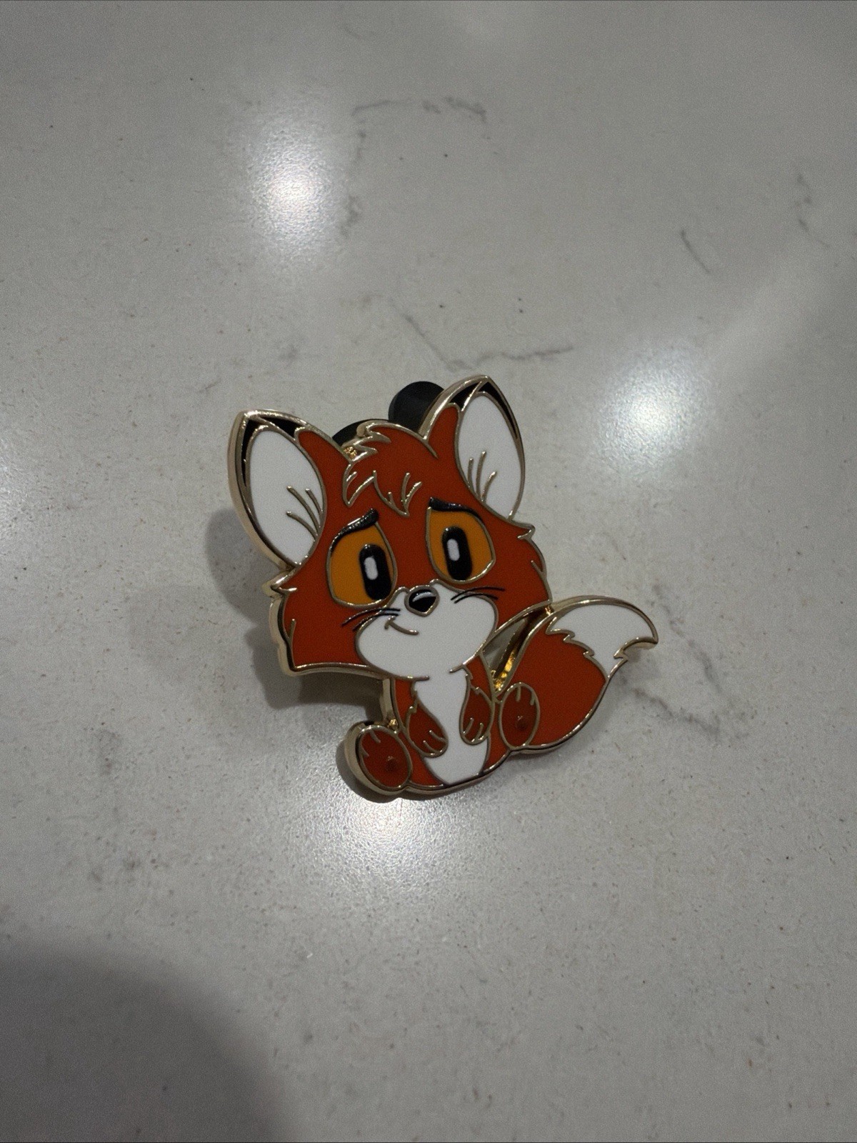WDI/MOG aDorbs Tod The Fox and the Hound 45th Cast Exclusive Pin 2026 LE 400