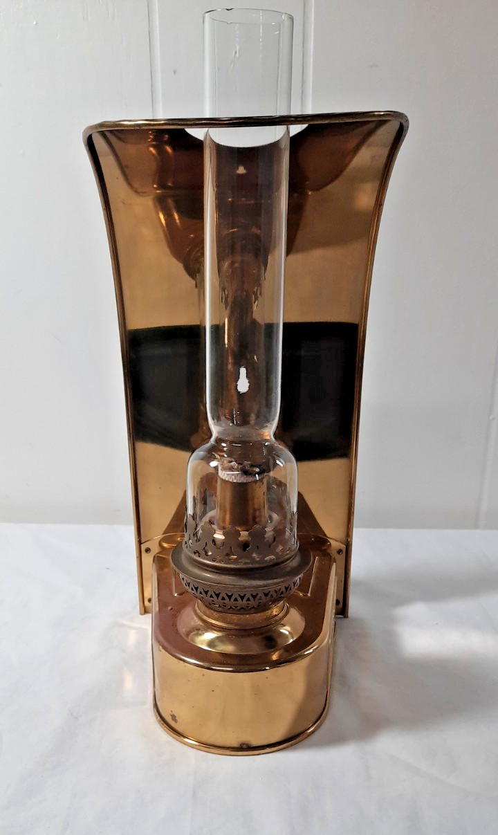 Vintage Rare D.H.R. Holland Den Haan Rotterdam Brass Whale Oil Lamp Vintage Rare D.H.R. Holland Den Haan Rotterdam Brass Whale Oil Lamp