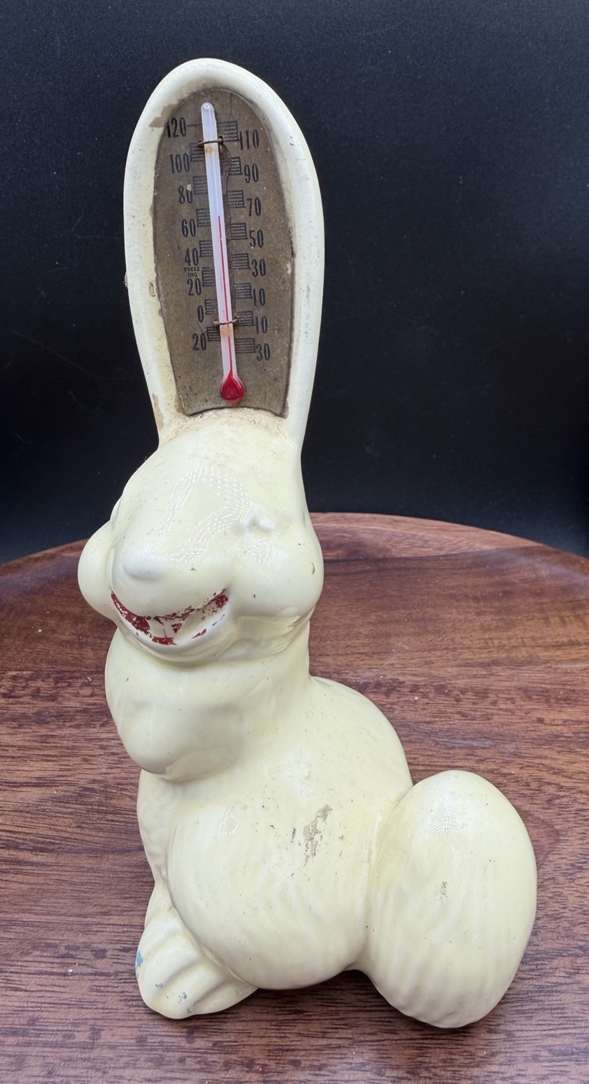 VINTAGE THADCO PORCELAIN/CERAMIC THERMOMETER EARS TATTLE TAIL BUNNY RABBIT
