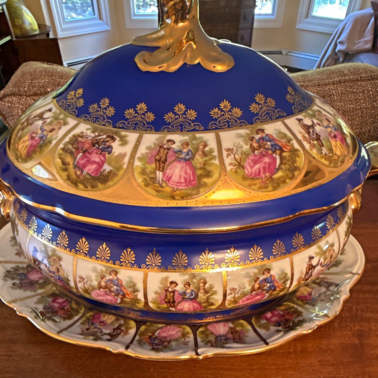 Kuba Porcelain Oval Soup Tureen 4 pt Blue/Gold w Lid Underplate Handles