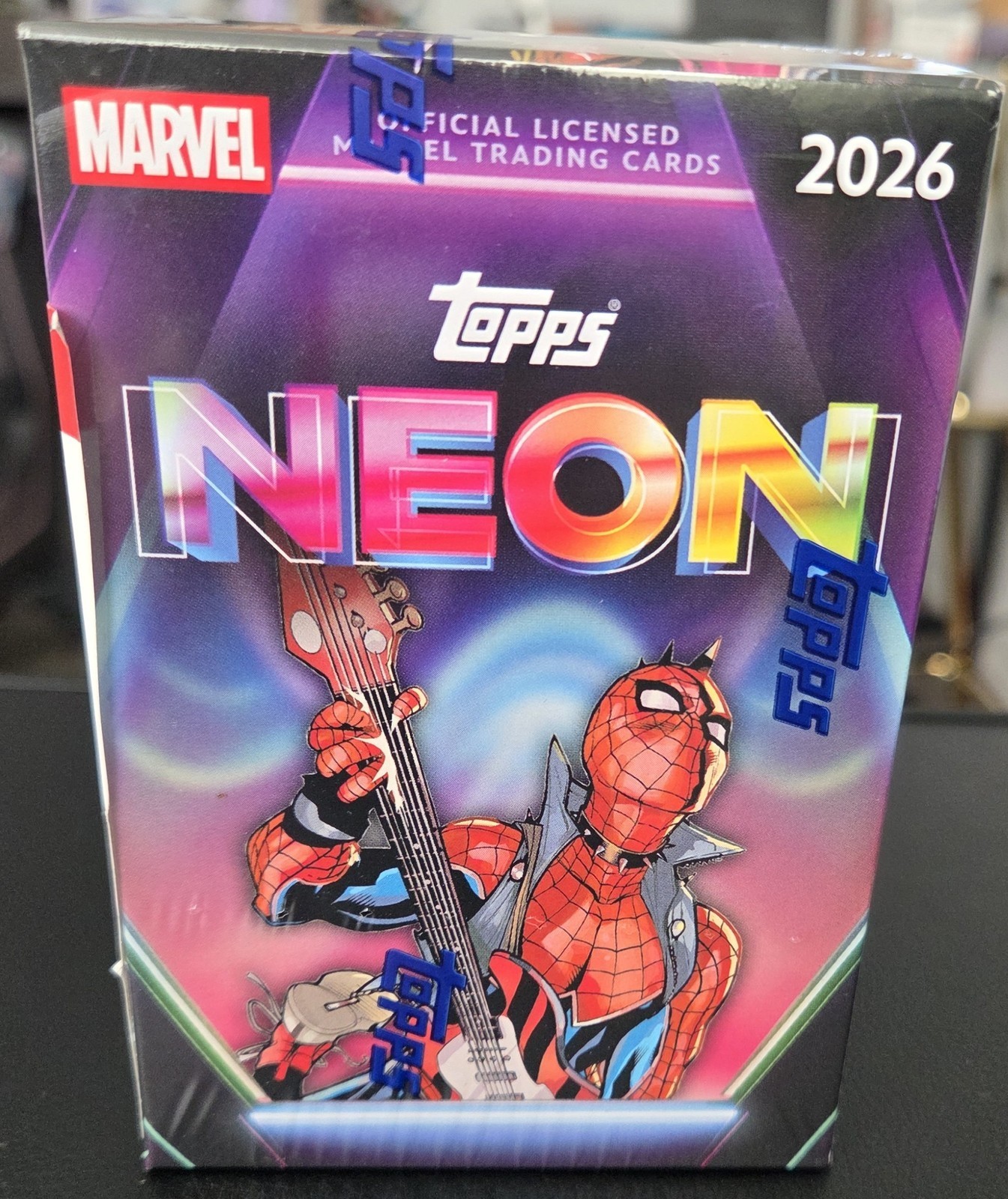 2026 Topps Neon Marvel Value Blaster Box New Factory Sealed 2 Rainbow Parallels