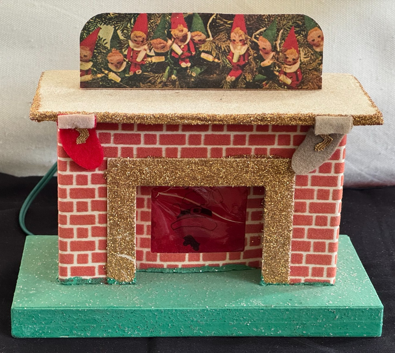 Vintage Putz Glowing Fireplace Cardboard Mica Christmas Mantel Scene With Elves Vintage Putz Glowing Fireplace Cardboard Mica Christmas Mantel Scene With Elves