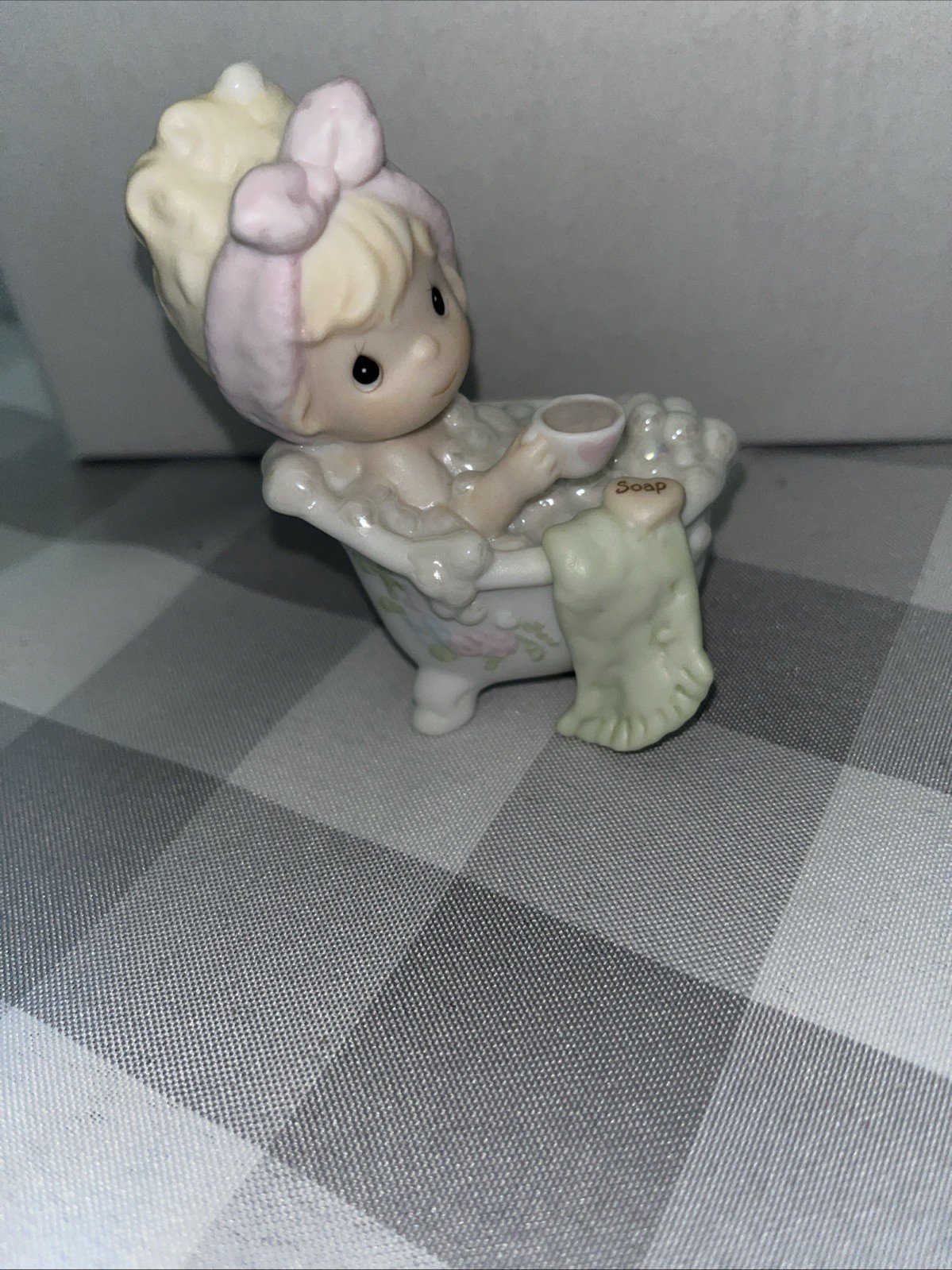 precious moments: Soap Bubbles, Soap Bubbles, All Is Soap Bubbles 1998 precious moments: Soap Bubbles, Soap Bubbles, All Is Soap Bubbles 1998
