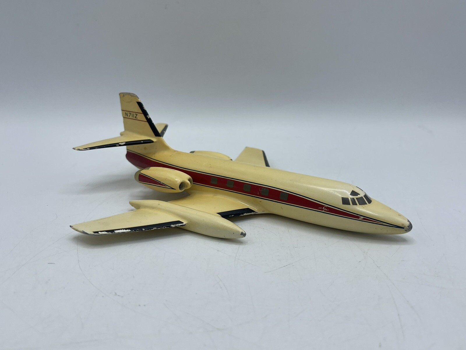 VINTAGE MATTHYS M. VERKUYL LOCKHEED L 1329 JET STAR II DESK MODEL AIRPLANE 8” VINTAGE MATTHYS M. VERKUYL LOCKHEED L 1329 JET STAR II DESK MODEL AIRPLANE 8”