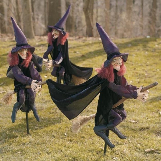 GRANDIN ROAD HALLOWEEN SET OF 3 STAKED WITCHES 32720 RETIRED GRANDIN ROAD HALLOWEEN SET OF 3 STAKED WITCHES 32720 RETIRED