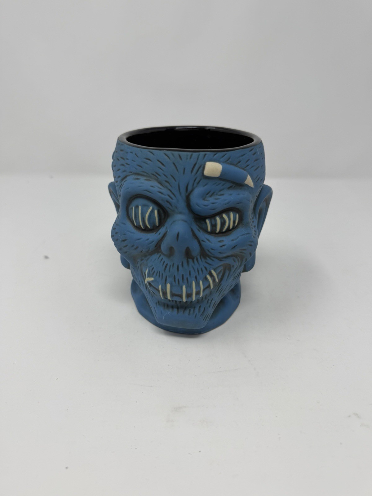 4th Edition Zombie Mug Trader Sam\'s Grog Grotto  Disney World New in Box