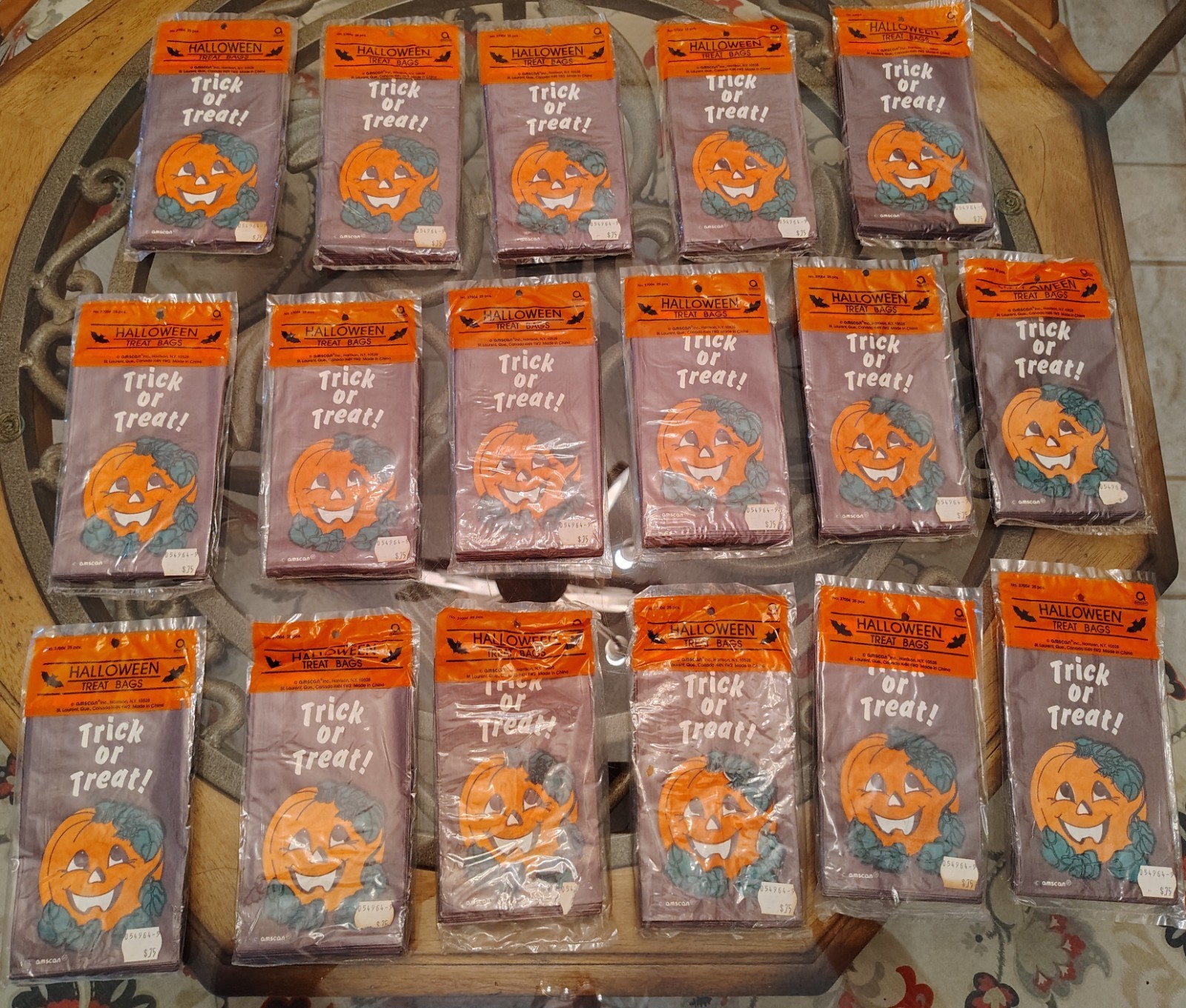 Lot of 40 Vintage 70s Halloween Trick or Treat Paper Goody Bags, One Design Lot of 40 Vintage 70s Halloween Trick or Treat Paper Goody Bags, One Design