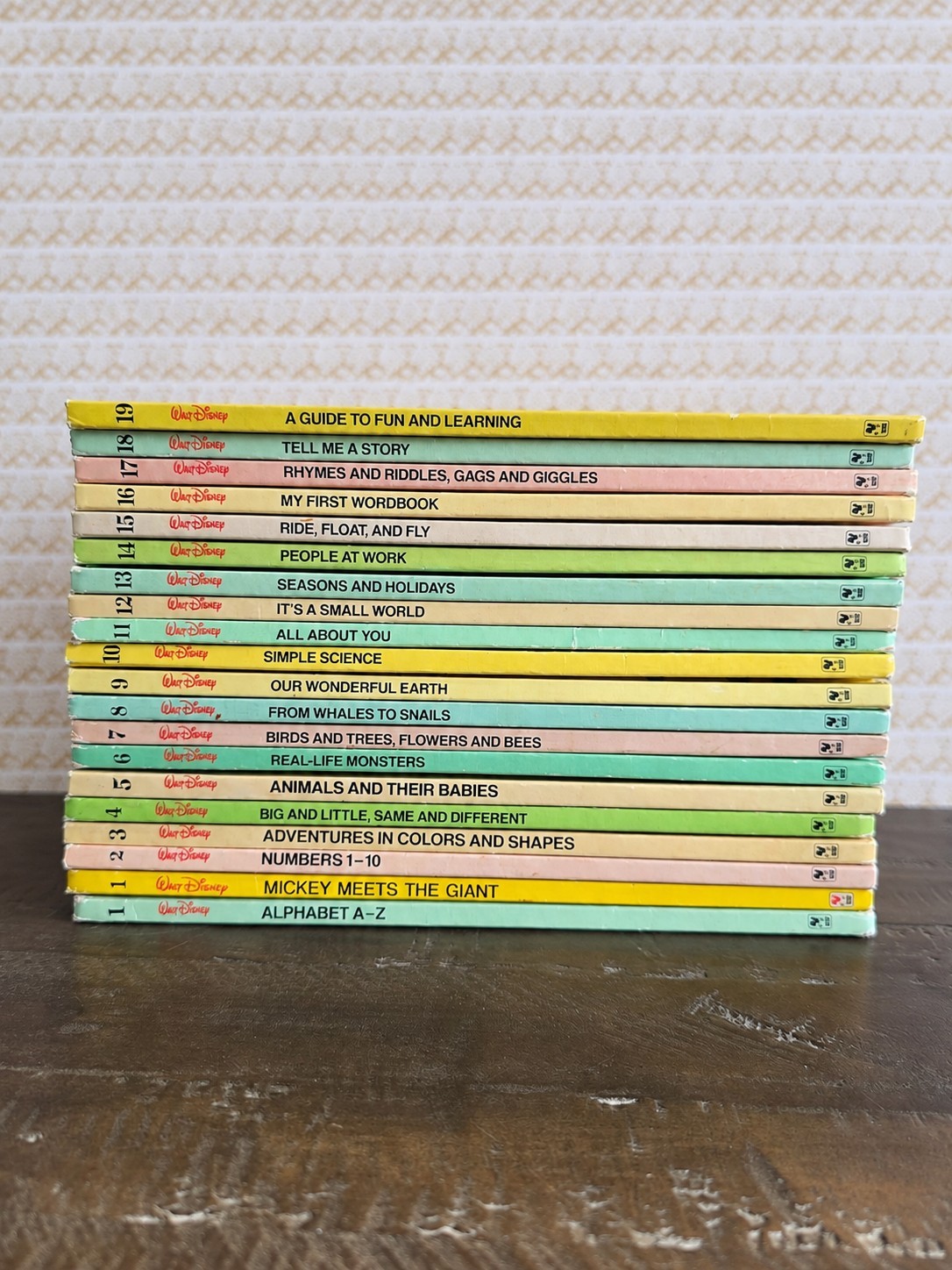  Walt Disney Fun-to-Learn Library 1983 Complete 1-19 + 2 Bonus Books 21 Book Lot