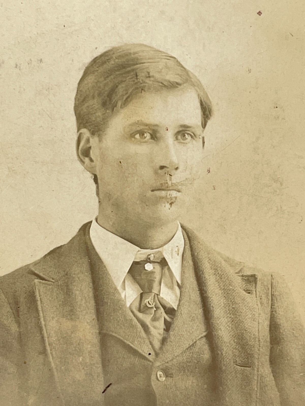 CC8 Cabinet Card Photo George Moore Marshal Missouri 1890-1900\'s Handsome Man