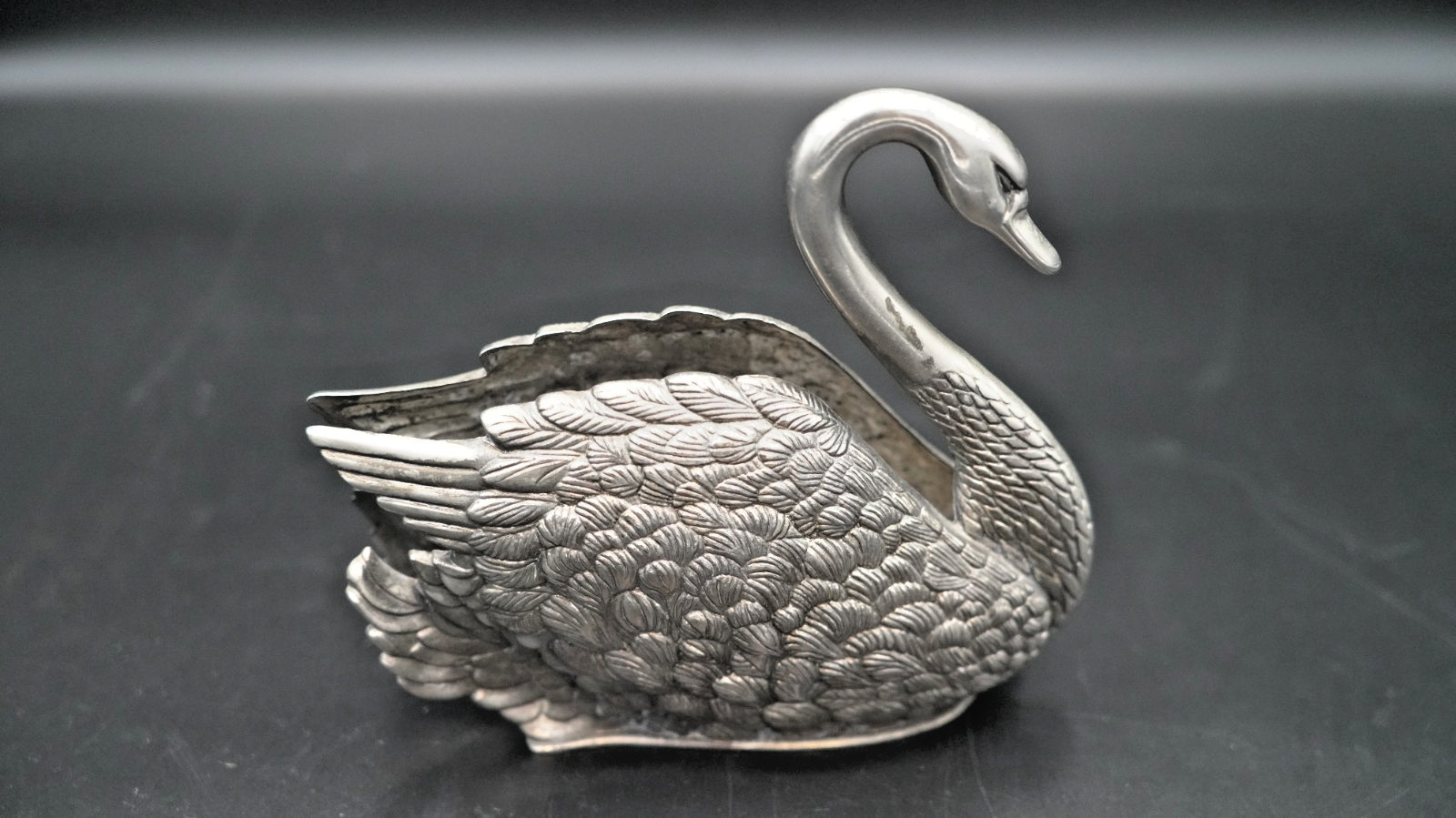 Vintage Godinger Pweter Silver Plated Swan Napkin Or Letter Holder Made in 1988
