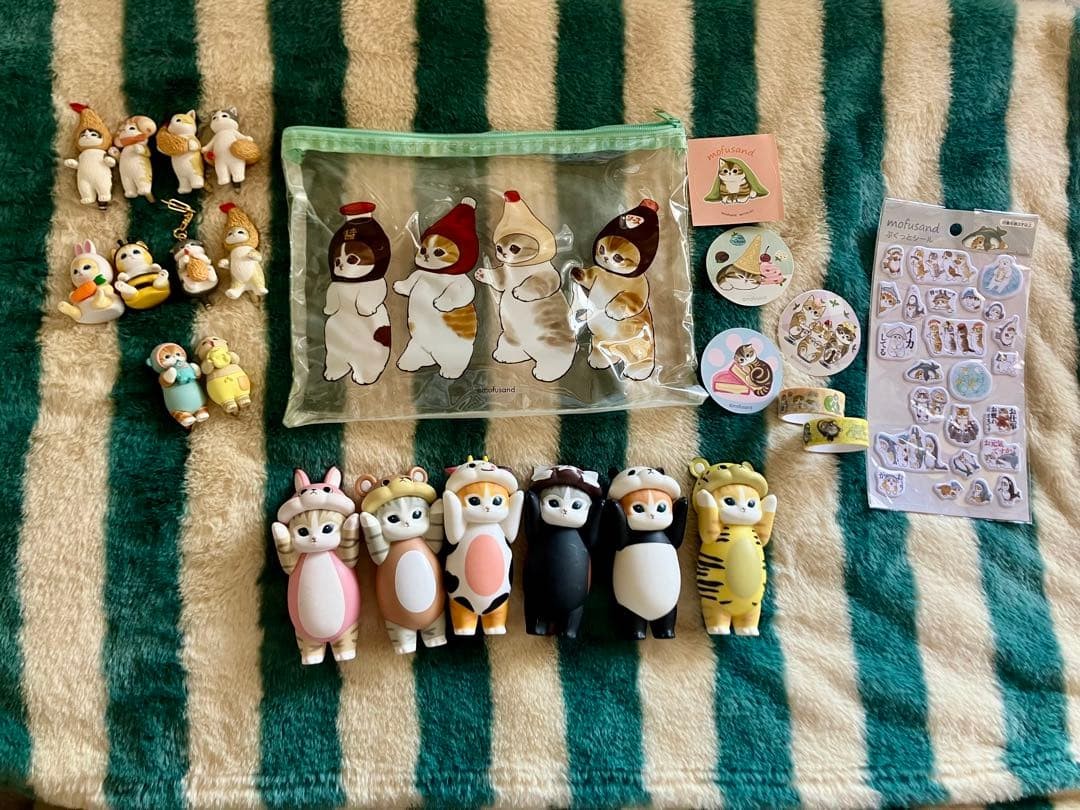 Mofusand Collectible13+ Set Plushies Stickers Pouch Accessories cute H095 Mofusand Collectible13+ Set Plushies Stickers Pouch Accessories cute H095