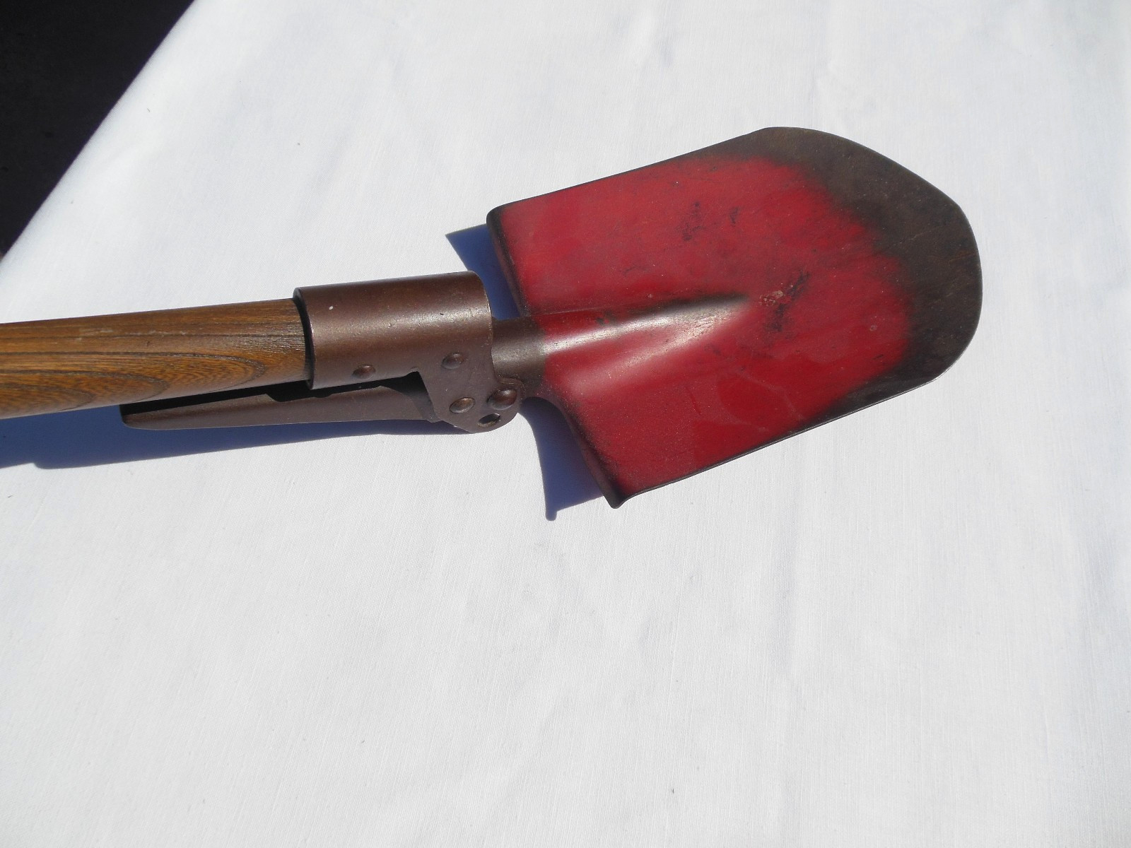 Vtg Red Military Trench Shovel Pick Triangle/3 Stars 765564 Japan
