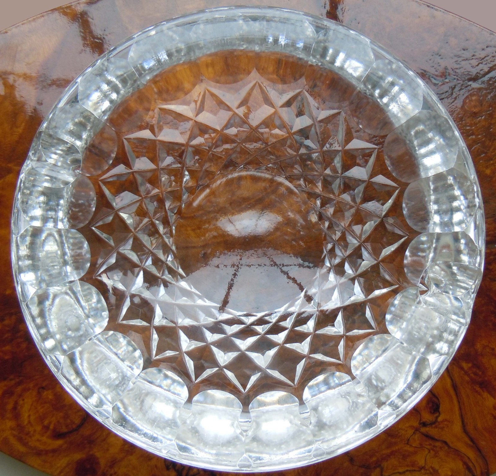 EHI HOLLYWOOD REGENCY MID CENTURY MODERN WATERFORD CRYSTAL MCM CLASSIC ASH TRAY
