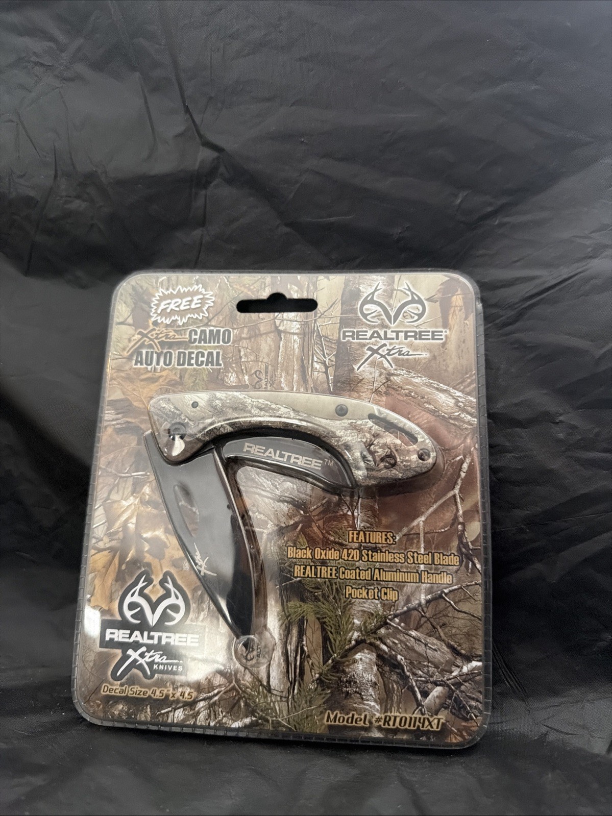 REALTREE XTRA Camo Pocket Knife With Free Auto Decal