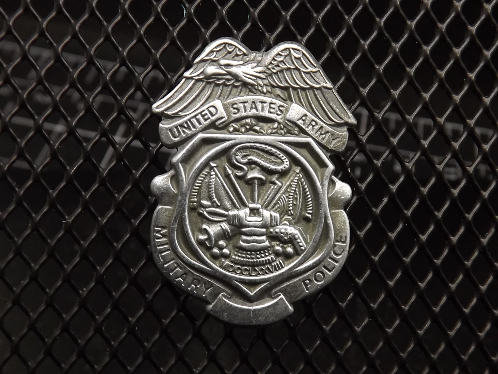 U.S. ARMY SECURITY MILITARY POLICE, PEWTER  Lapel Pin