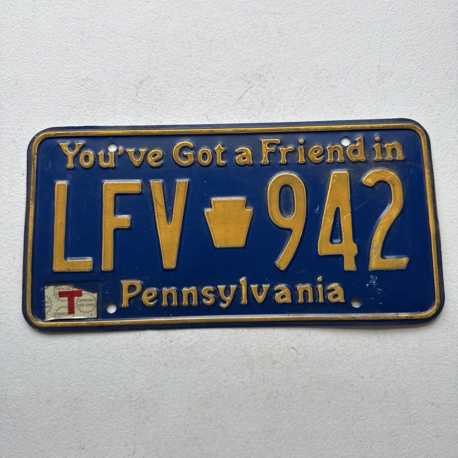 Vintage Pennsylvania Truck License Plate LFV942 Vintage Pennsylvania Truck License Plate LFV942