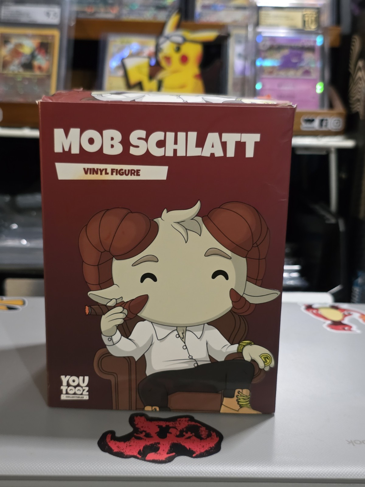 Limited Edition Youtooz Vinyl Figure MOB SCHLATT #1 LUNCH CLUB Limited Edition Youtooz Vinyl Figure MOB SCHLATT #1 LUNCH CLUB