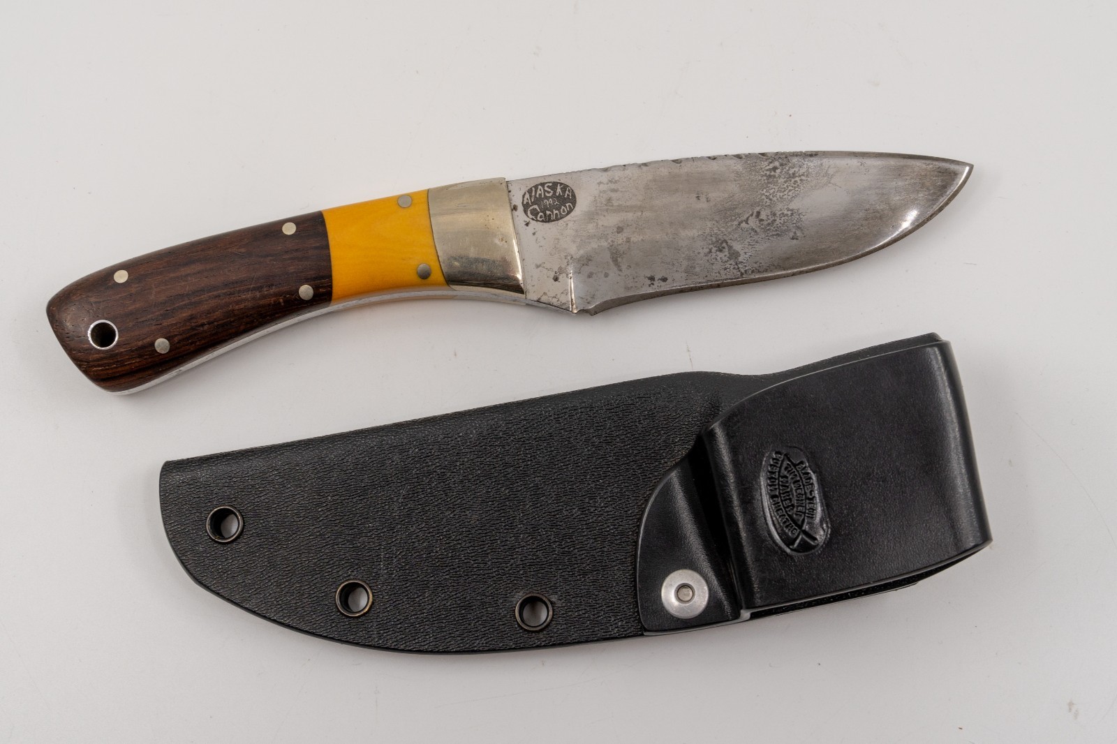 Vintage 1992 Ray Cannon Custom Alaska Handmade Hunting Knife & Leather Sheath Vintage 1992 Ray Cannon Custom Alaska Handmade Hunting Knife & Leather Sheath