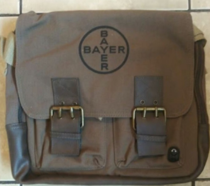 Bayer Aspirin Vintage Look Unisex Messenger Bag - New in Box - Canvas & Leather Bayer Aspirin Vintage Look Unisex Messenger Bag - New in Box - Canvas & Leather