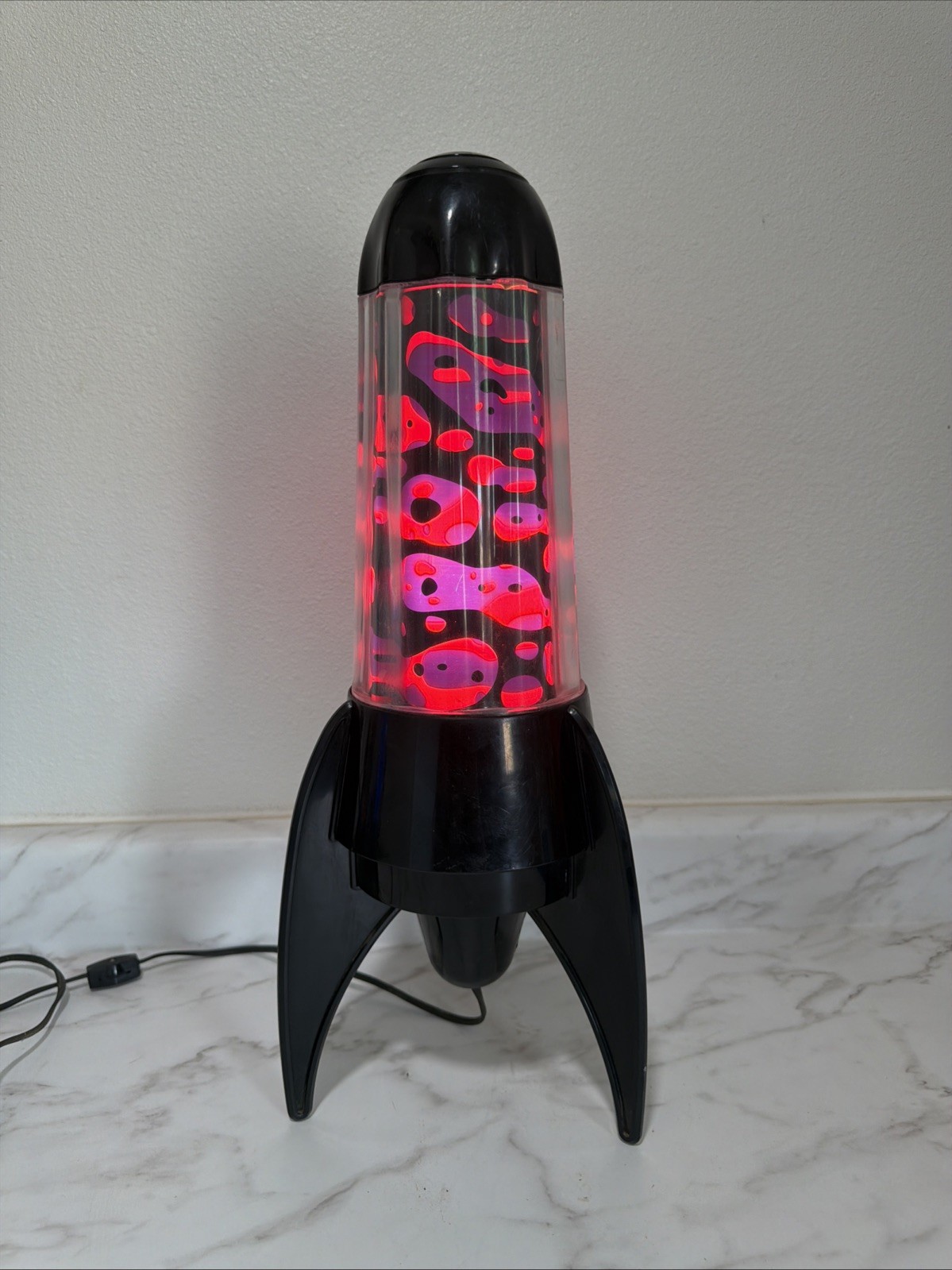 Lava Lite Magma-Lamp Psychedelic Spinning Motion Rare Rocket Shape Black Lava Lite Magma-Lamp Psychedelic Spinning Motion Rare Rocket Shape Black